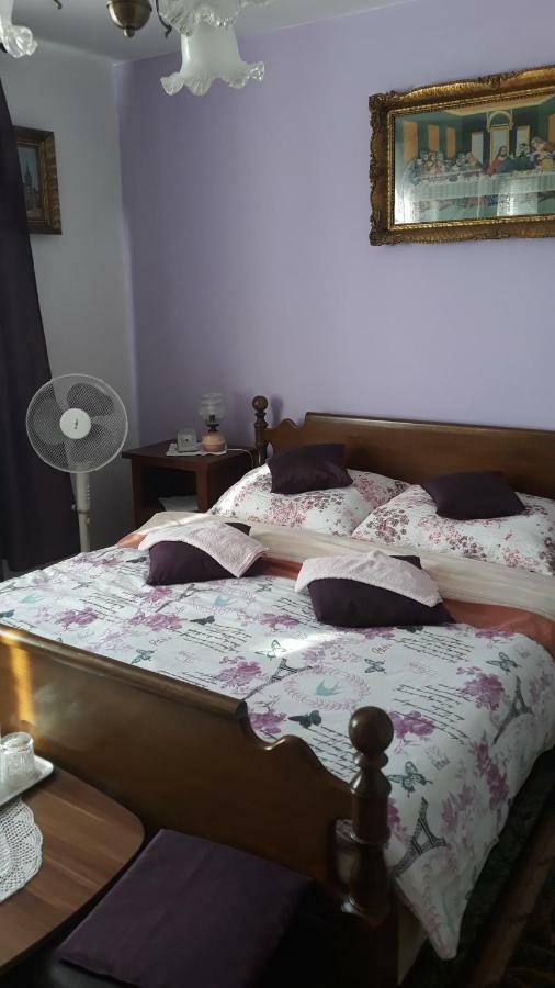 Rooms "Dragica" Otočac Exterior foto